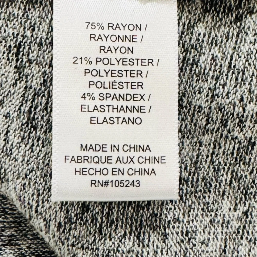 Bobeau Grey Leopard One-Button Fleece Wrap Cardigan - Picture 10 of 12